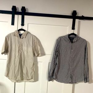 2 Banana Republic casual button down shirts one long. Sleeve one short sleeve